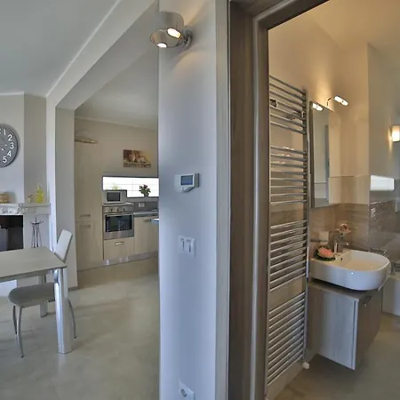 A Casa Di Sofia 3* 포르토 세자레오