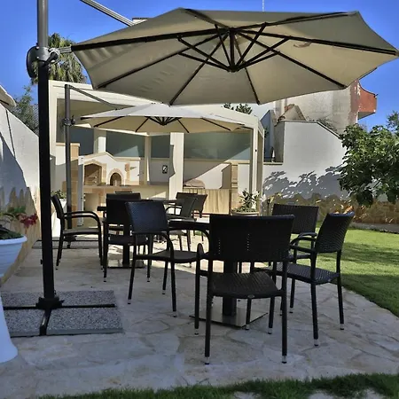 A Casa Di Sofia לינה וארוחת בוקר פורטו צ'זראו