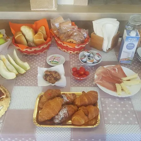 Bed & Breakfast A Casa Di Sofia 3*